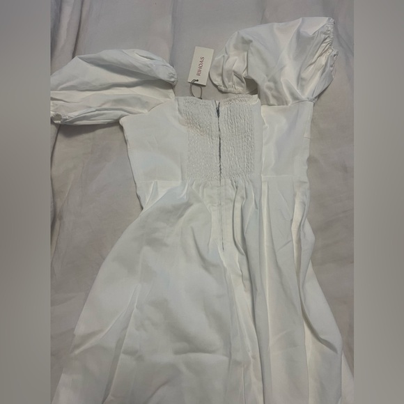 NWT:: Puff Sleeve Split Hem Midi Dress - Picture 10 of 11